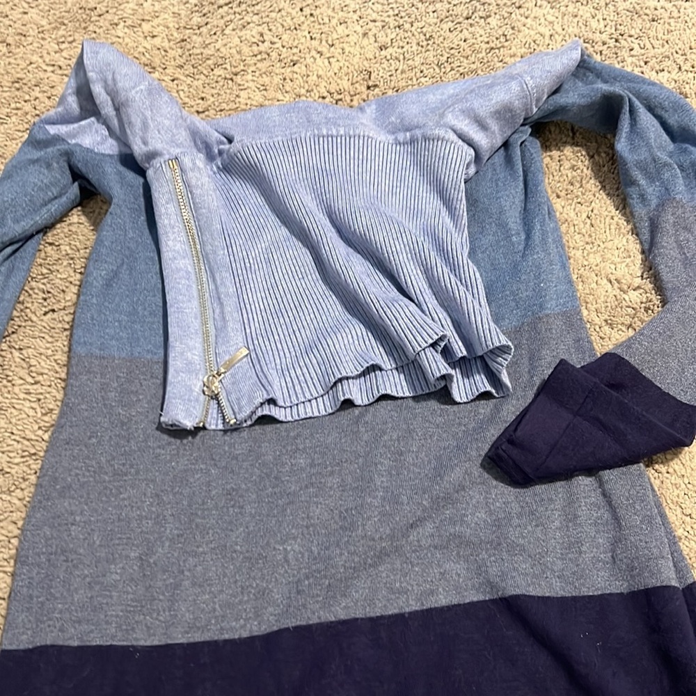 Woman top - Picture 2 of 2